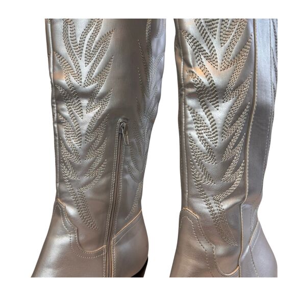 Oasis Society Samara Silver Western Boots Size 9 - Picture 4 of 8